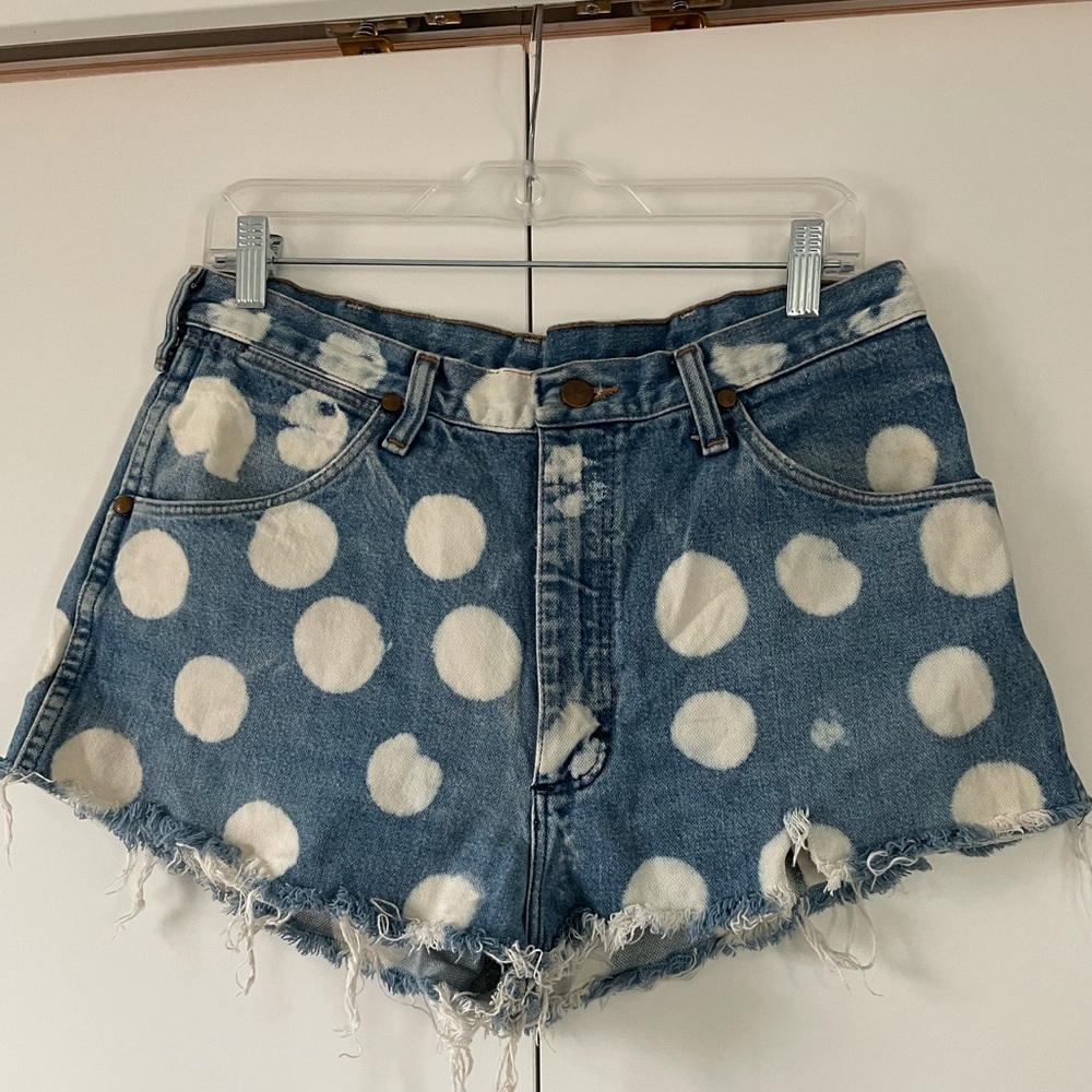 Custom bleach/ distressed wrangler jean shorts